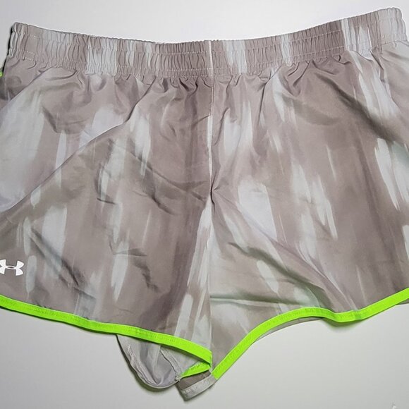 Under Armour Womens Gray with Lime Green Trim Athletic Shorts Size 12/14 - Picture 1 of 10